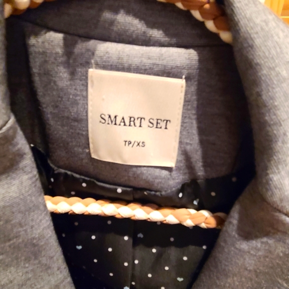 Smart Set grey blazer XS - Picture 3 of 3